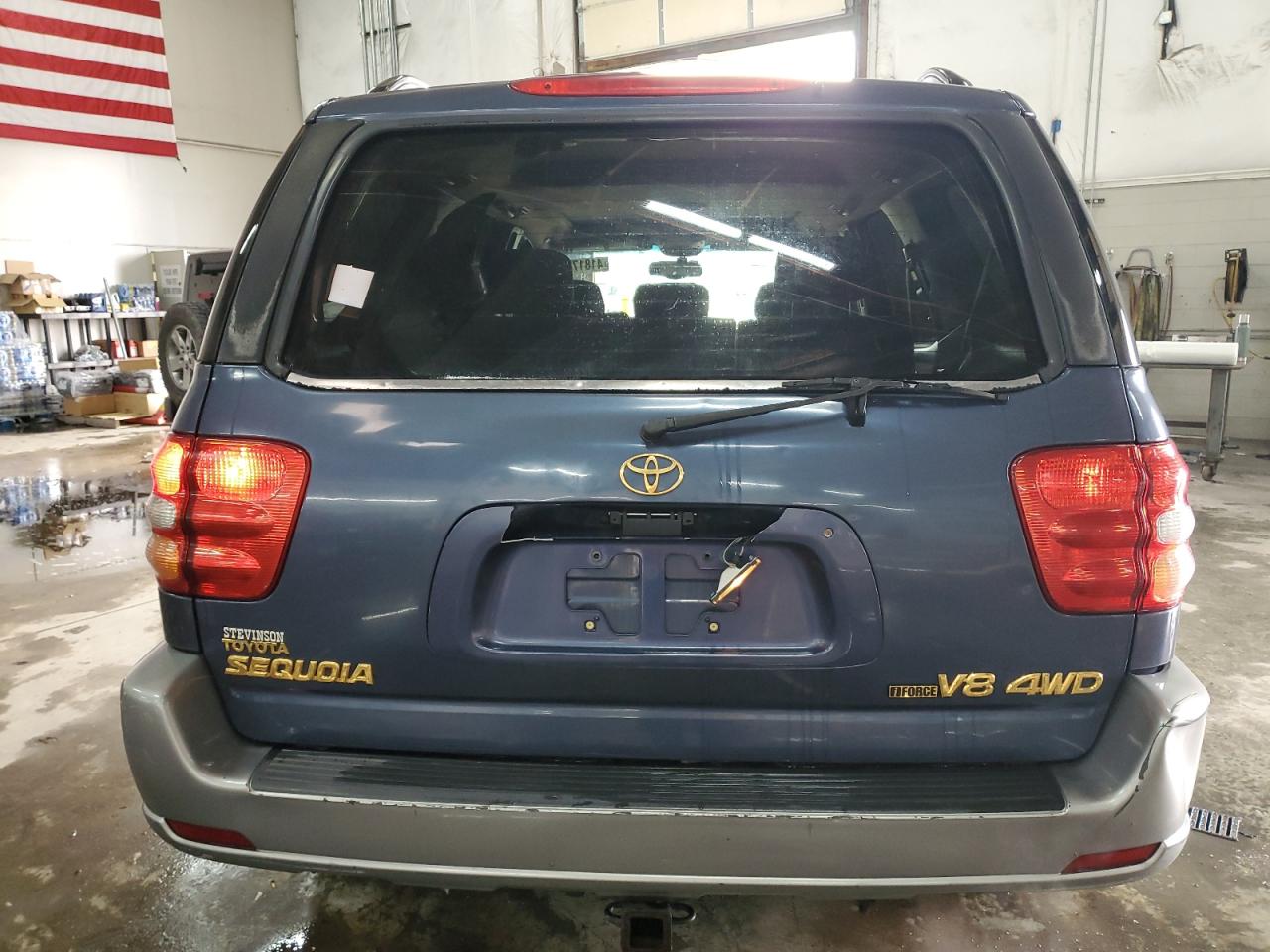 2002 Toyota Sequoia - Image 6