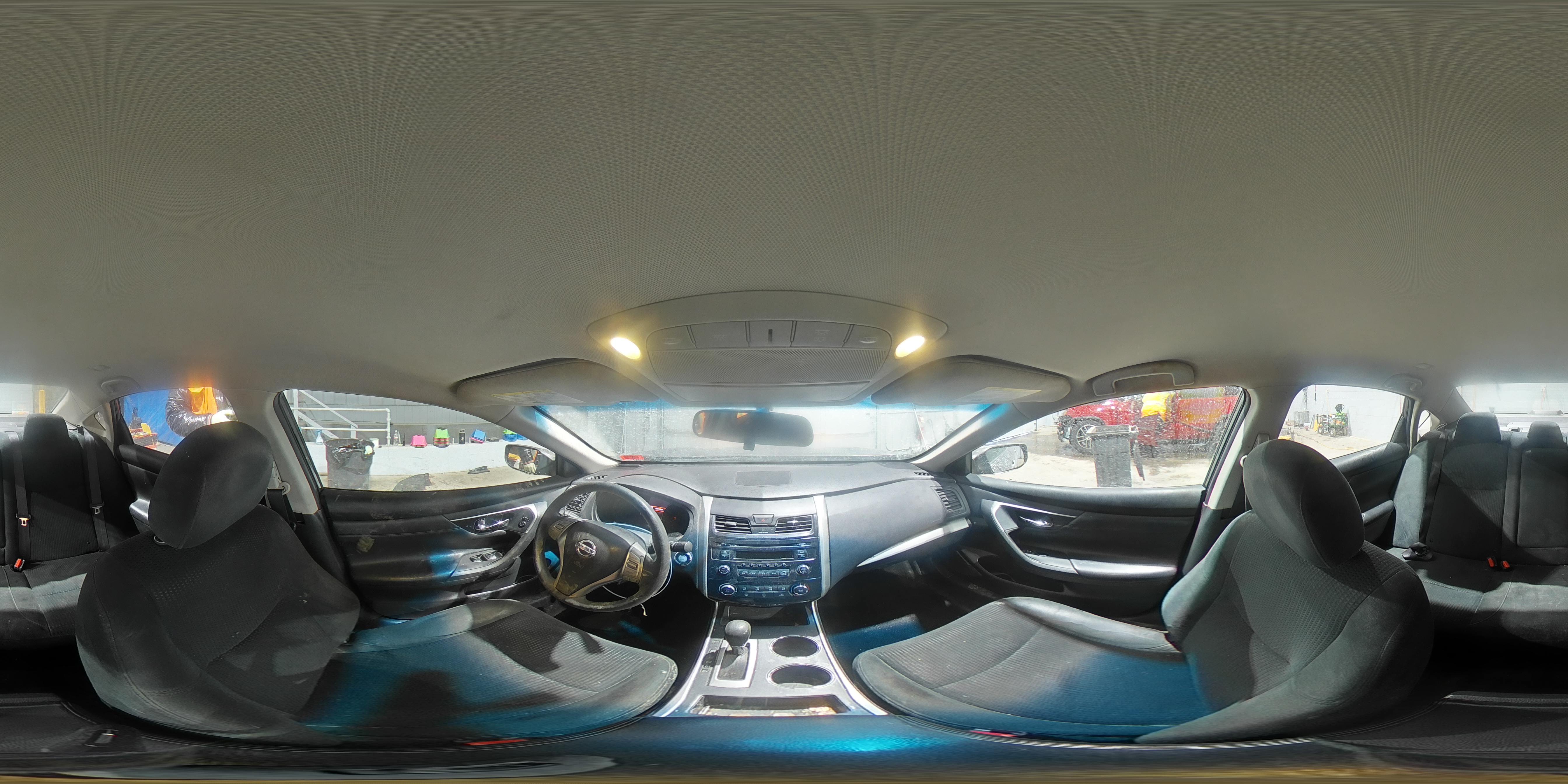 2015 Nissan Altima - Image 14