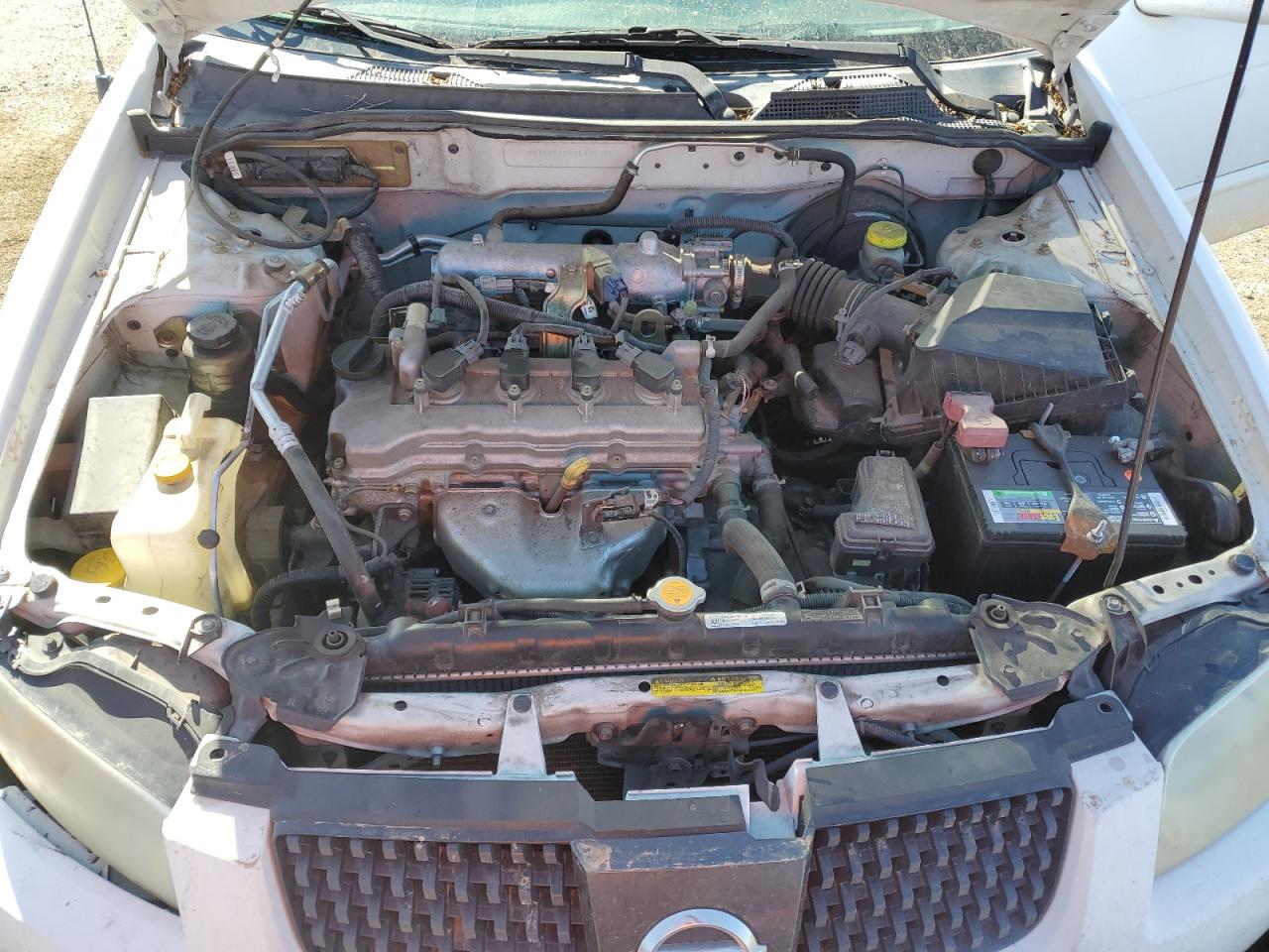 2004 Nissan Sentra - Image 11