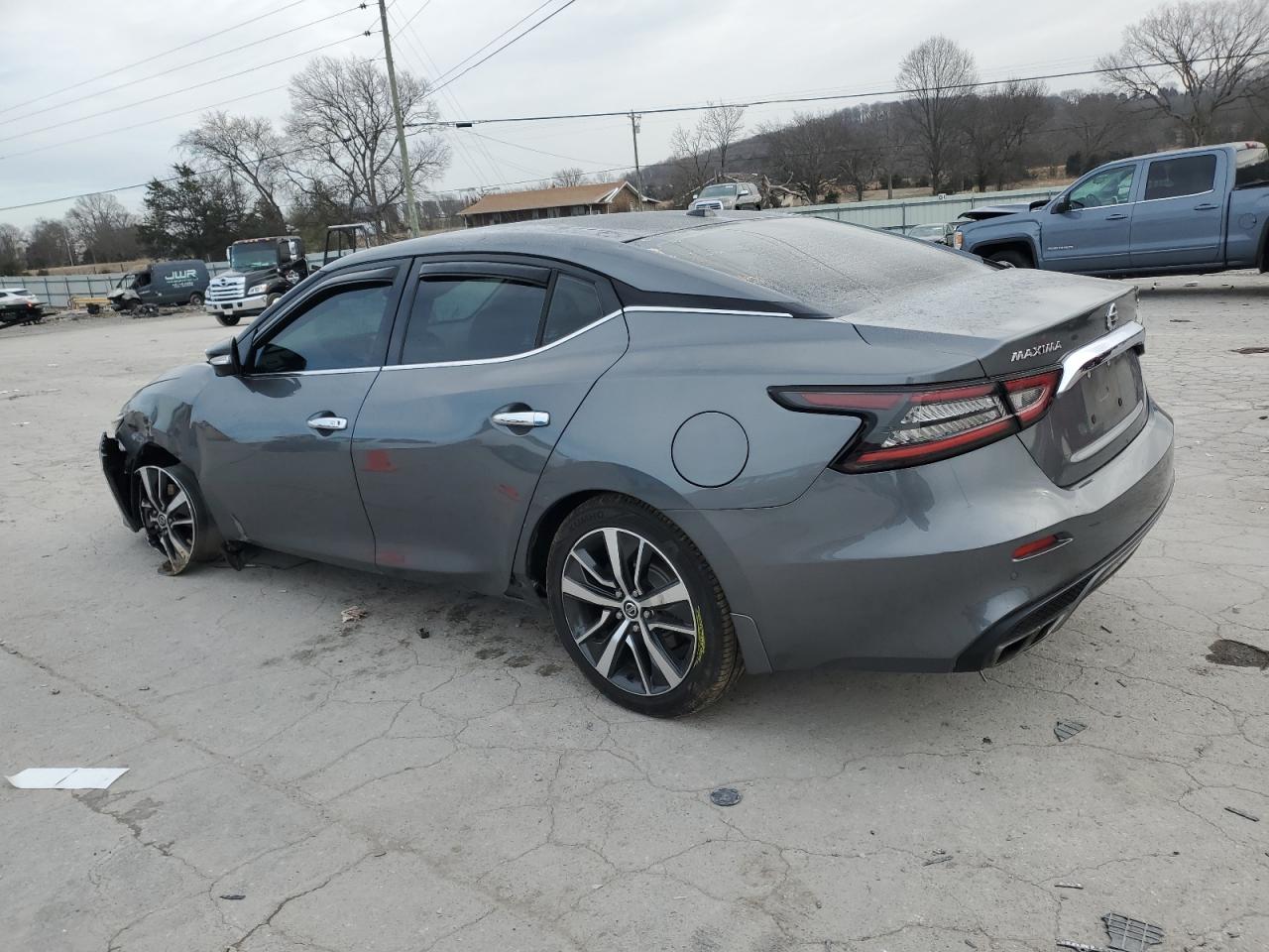 2019 Nissan Maxima - Image 2