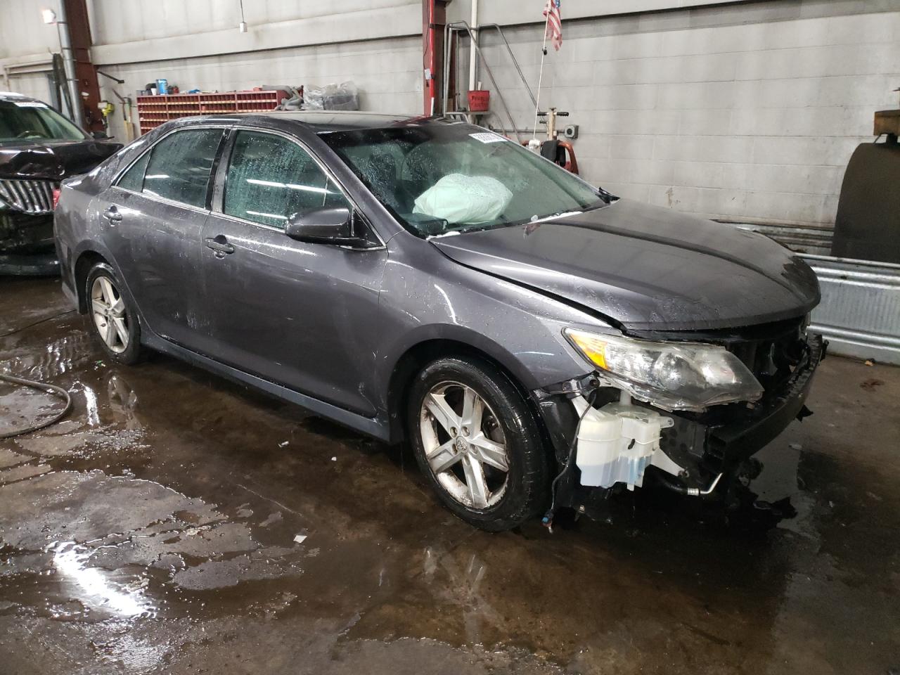 2013 Toyota Camry - Image 4