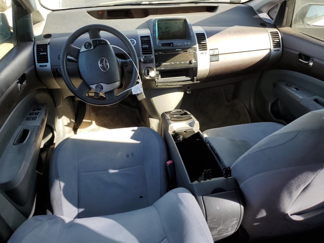 2005 Toyota Prius - Image 8