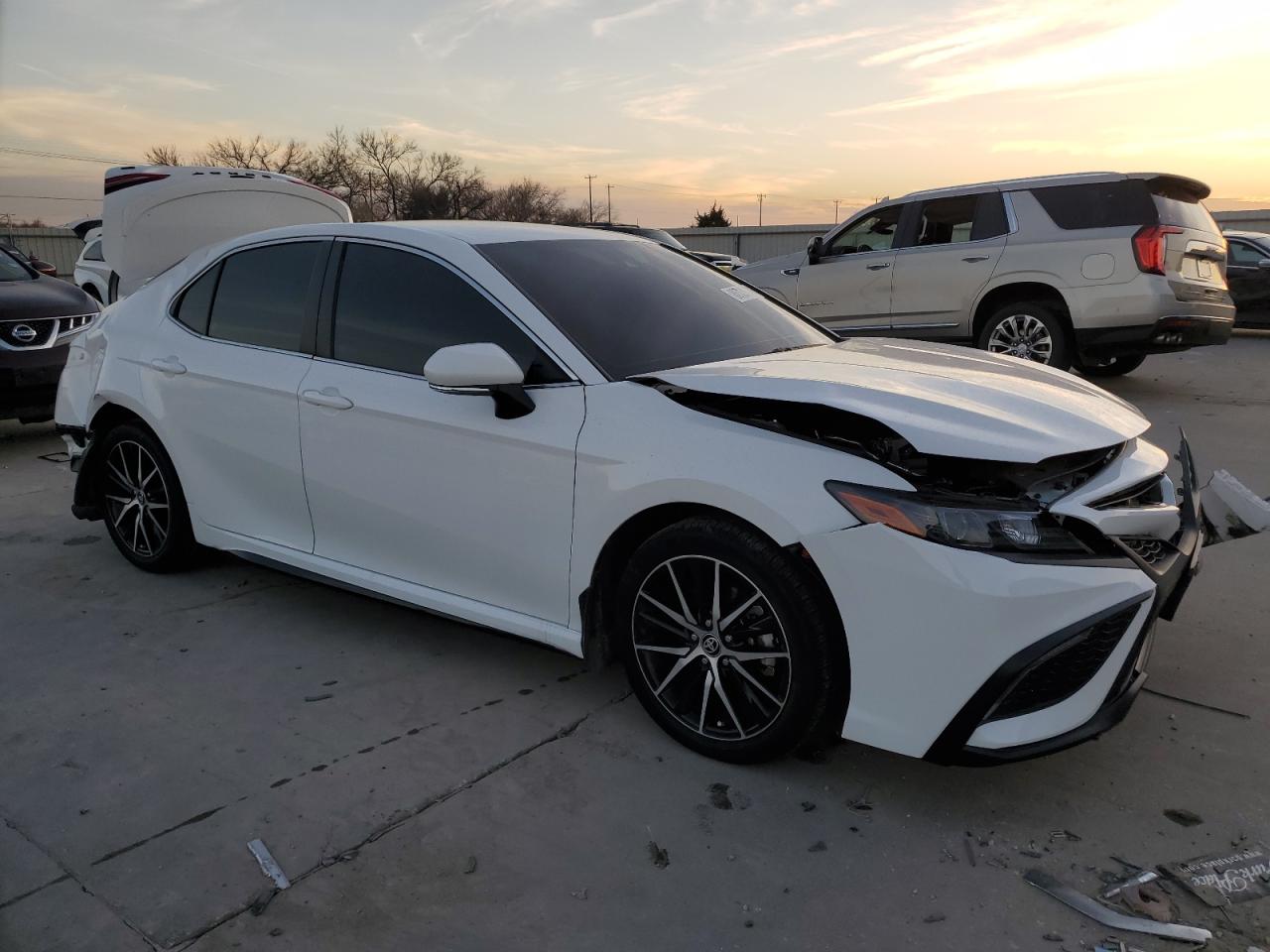 2023 Toyota Camry - Image 4