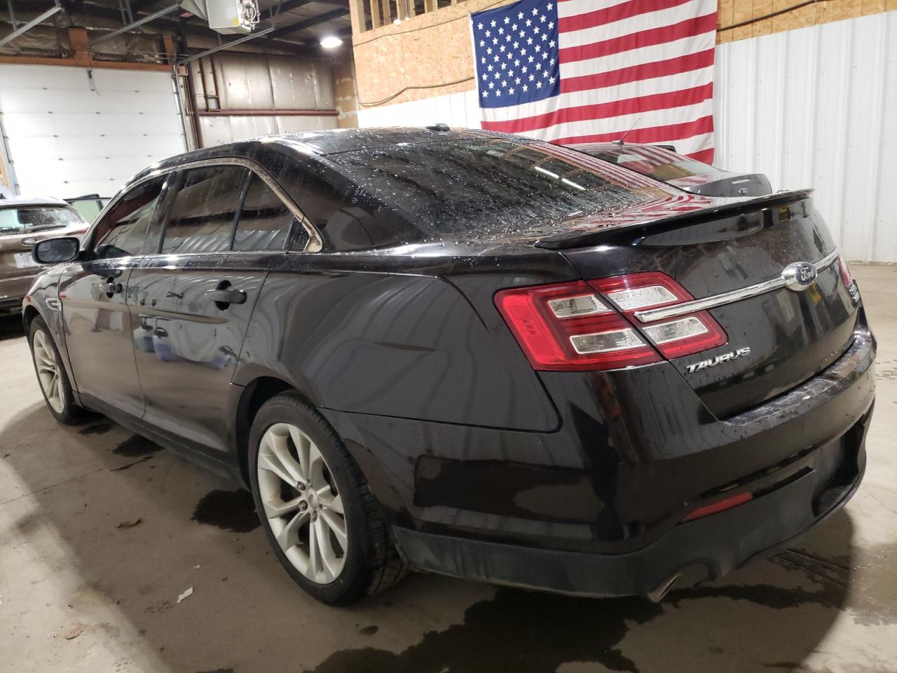 2013 Ford Taurus - Image 2