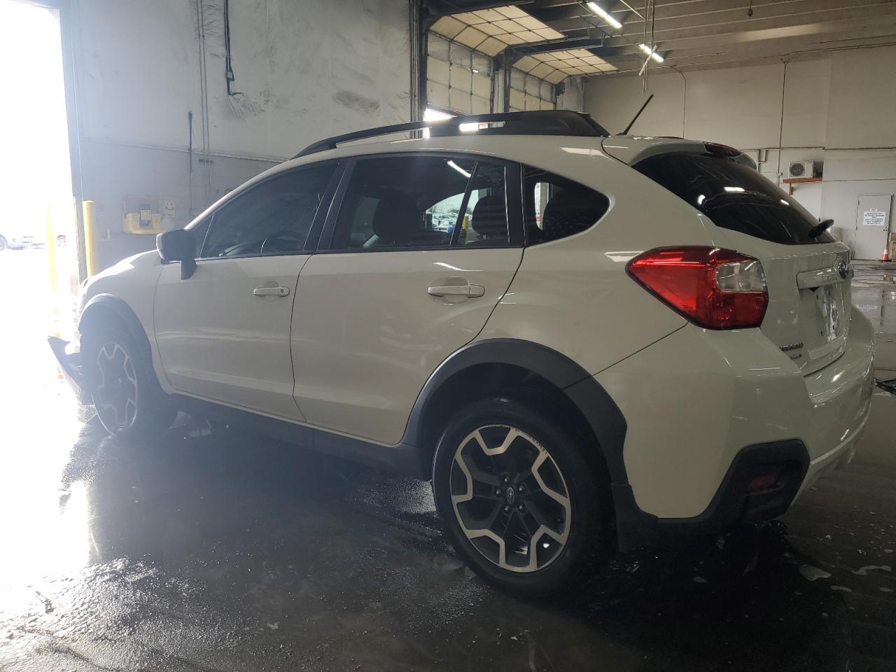 2017 Subaru XV - Image 2