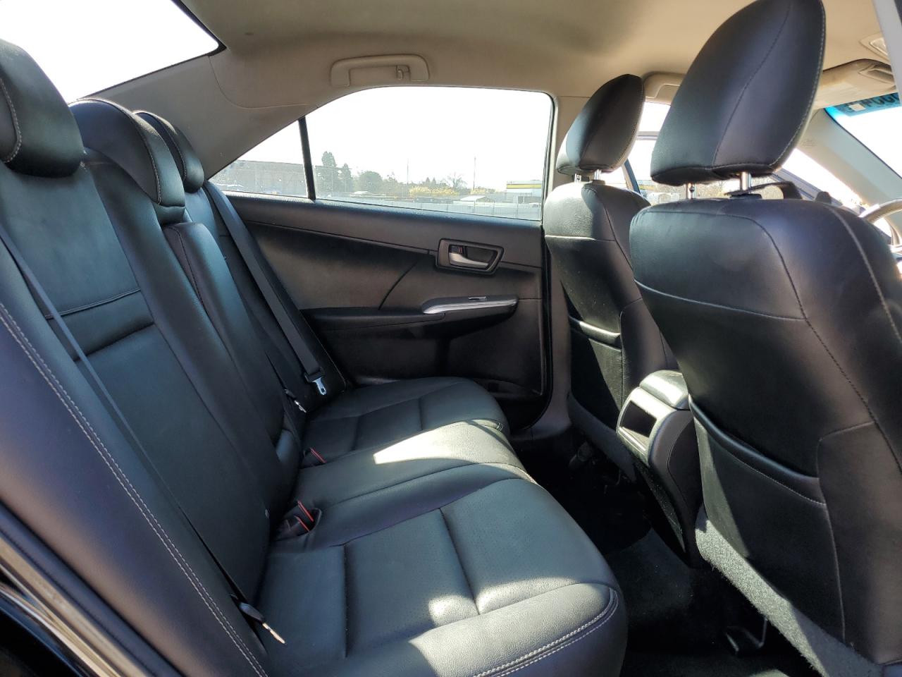 2012 Toyota Camry - Image 10