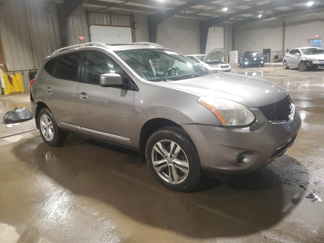 2013 Nissan Rogue - Image 4