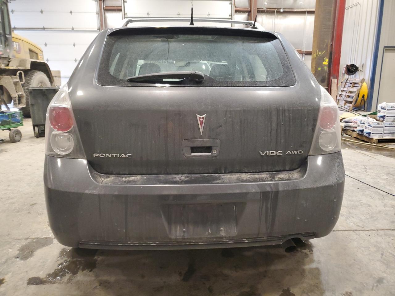 2009 Pontiac Vibe - Image 6