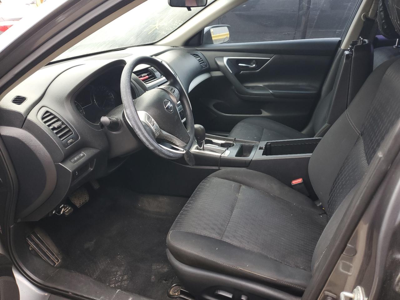 2017 Nissan Altima - Image 7