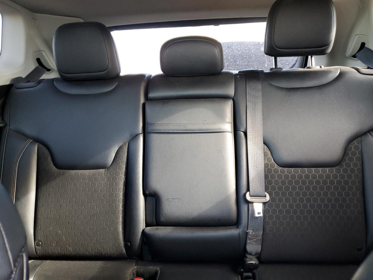 2018 Jeep Compass - Image 10