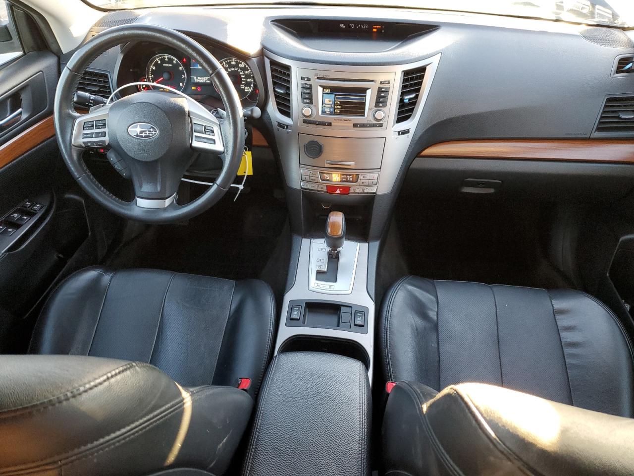 2013 Subaru Outback - Image 8