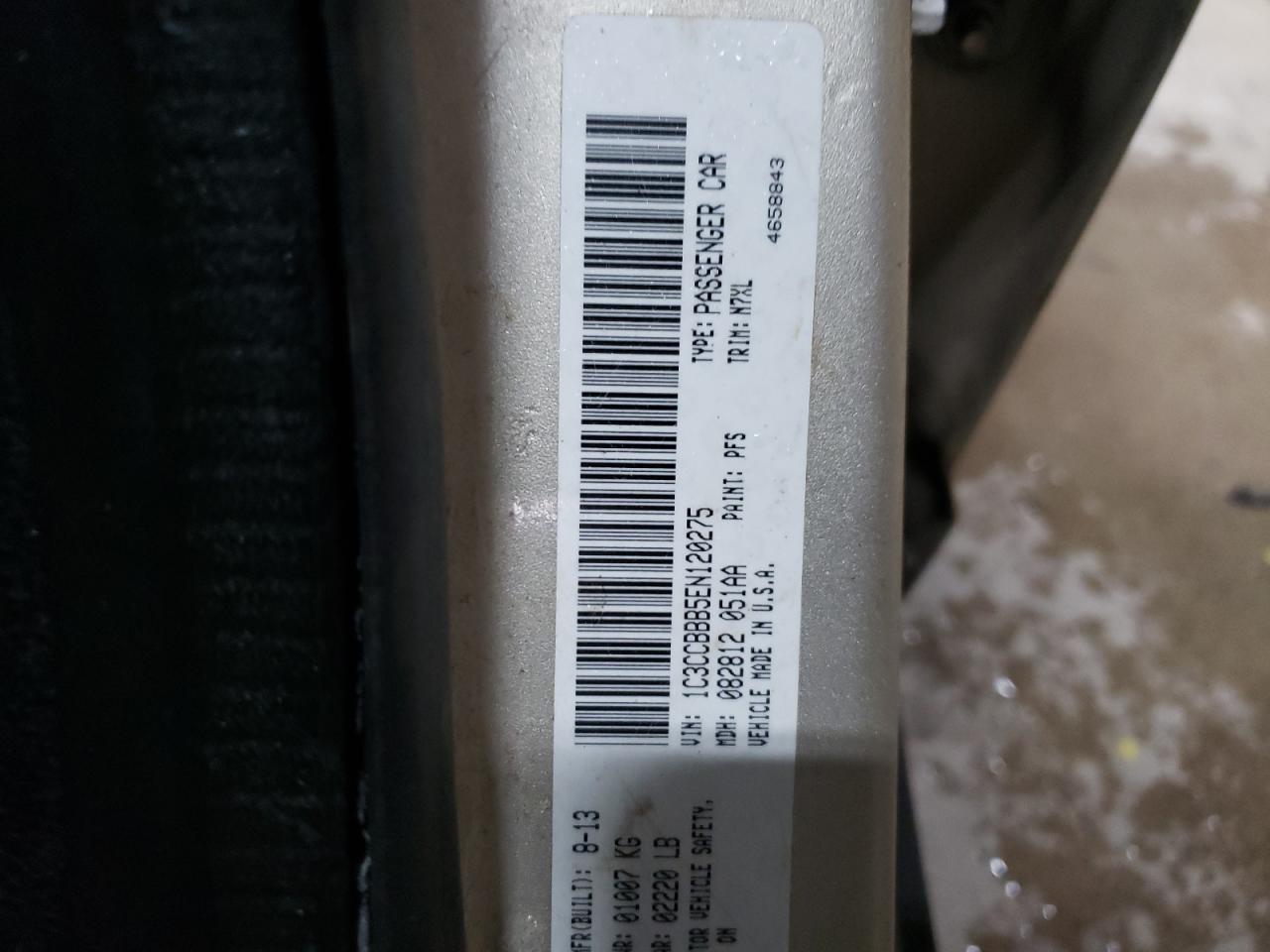 2014 Chrysler 200 - Image 12