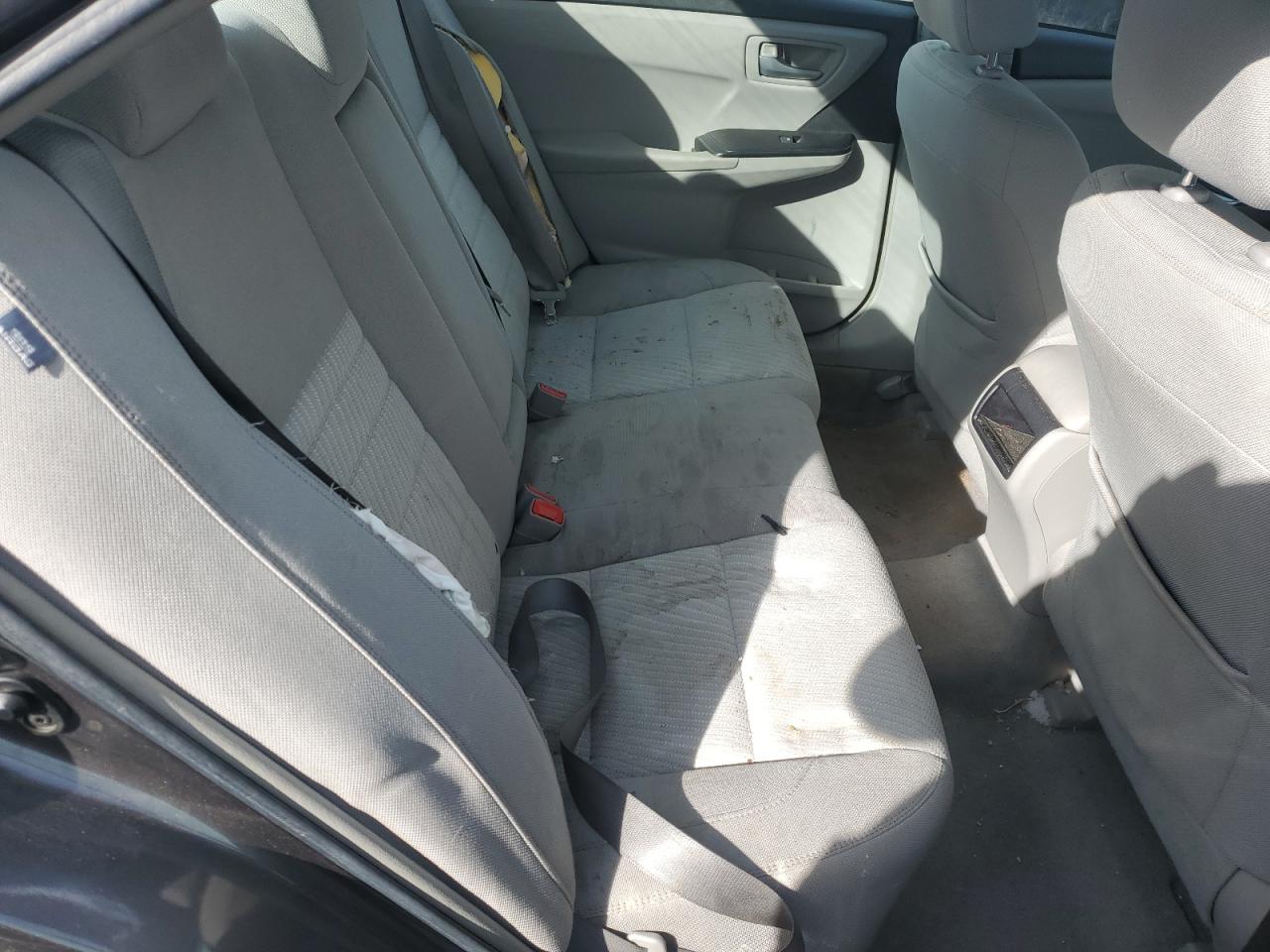 2017 Toyota Camry - Image 11