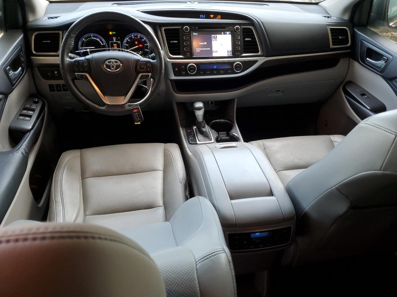2015 Toyota Highlander - Image 8
