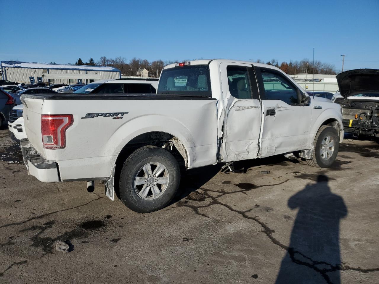 2016 Ford F-150 - Image 3