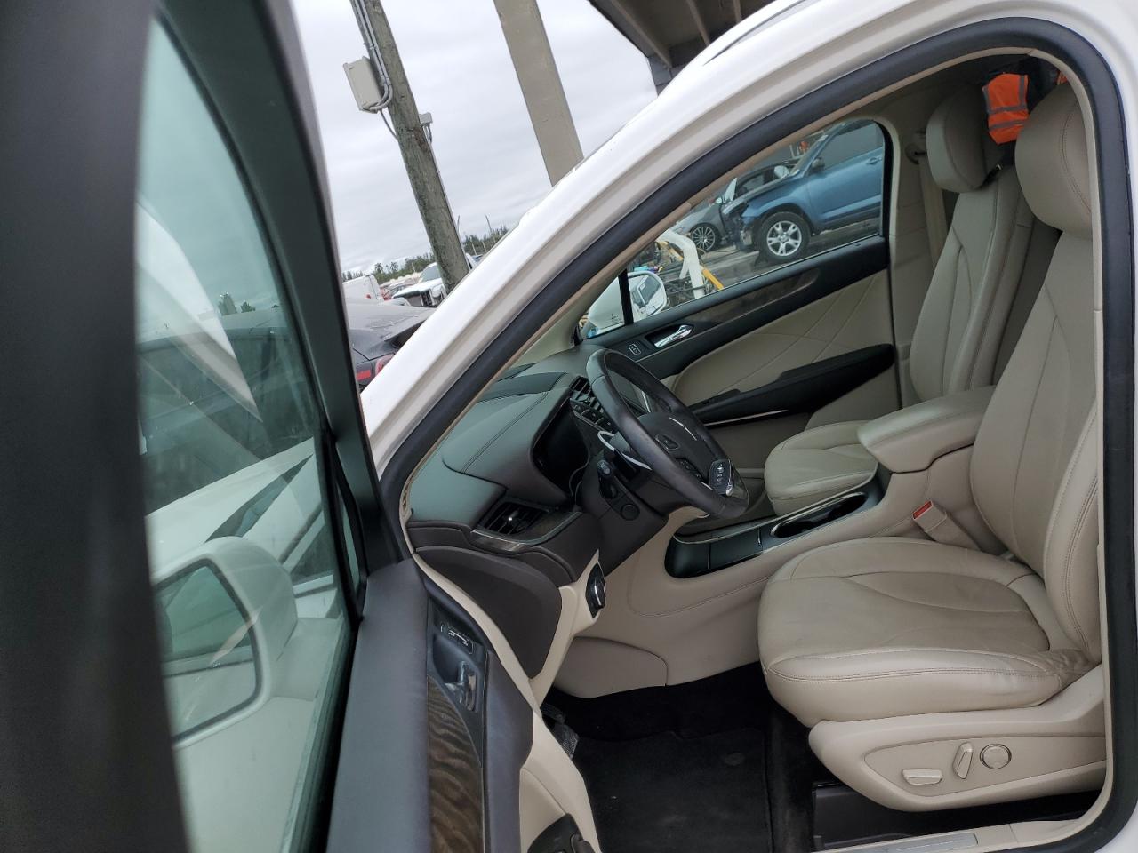 2019 Lincoln MKC - Image 7