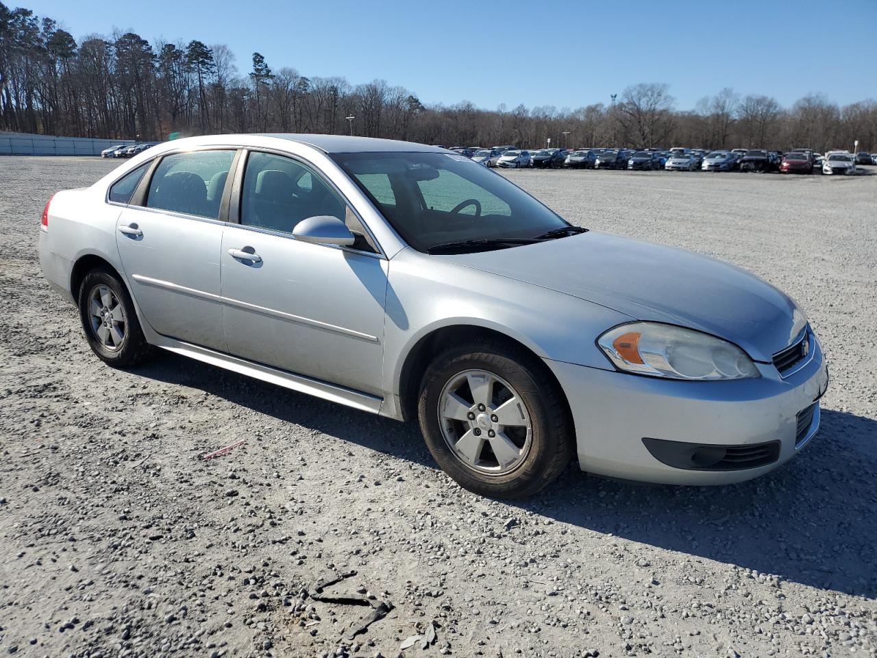 2011 Chevrolet Impala - Image 4