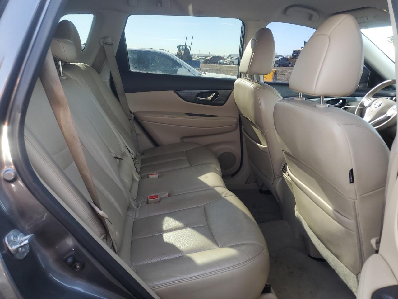2014 Nissan Rogue - Image 11