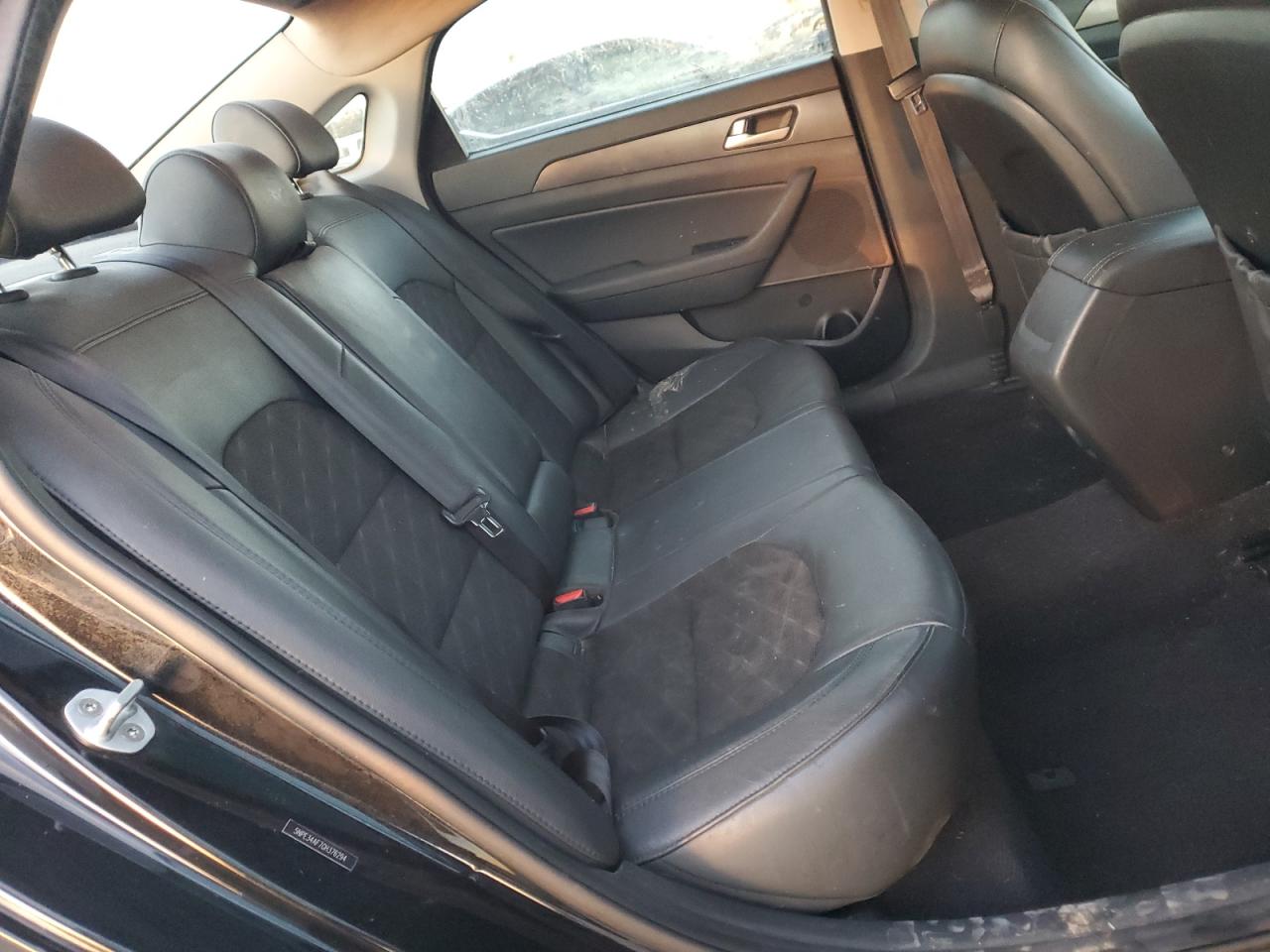 2016 Hyundai Sonata - Image 10