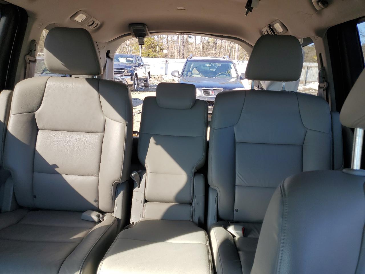 2012 Honda Odyssey - Image 10