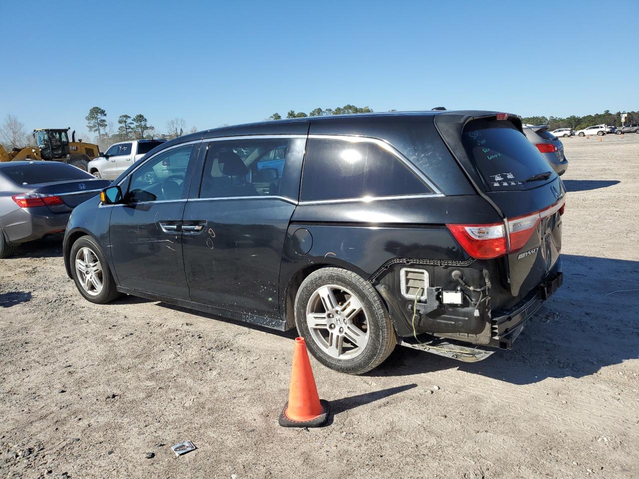 2013 Honda Odyssey - Image 2