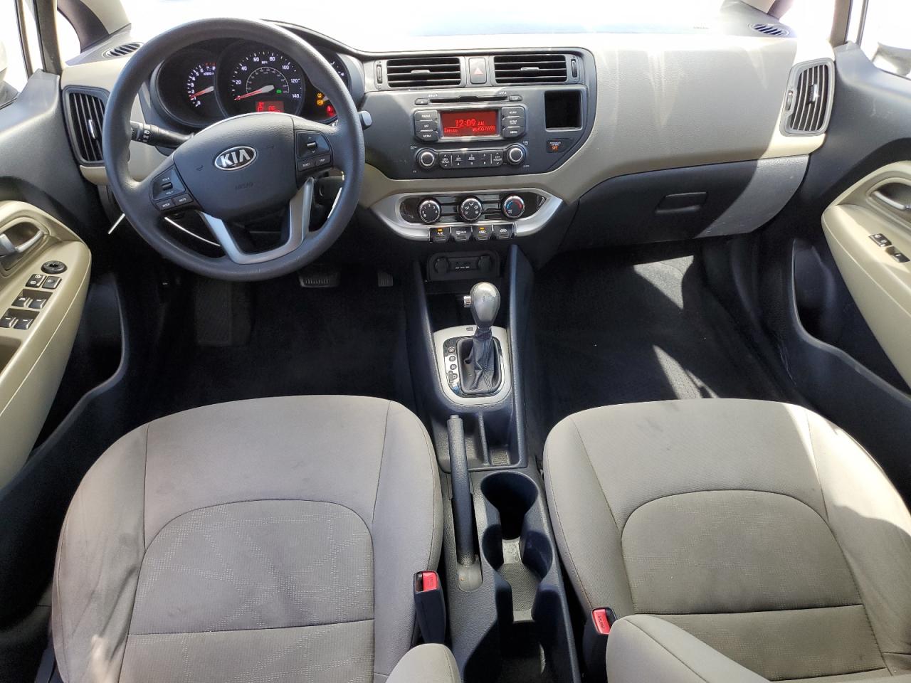 2014 Kia Rio - Image 8