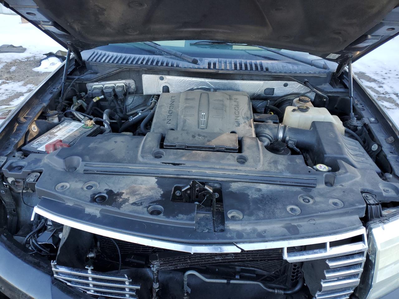 2010 Lincoln Navigator - Image 12