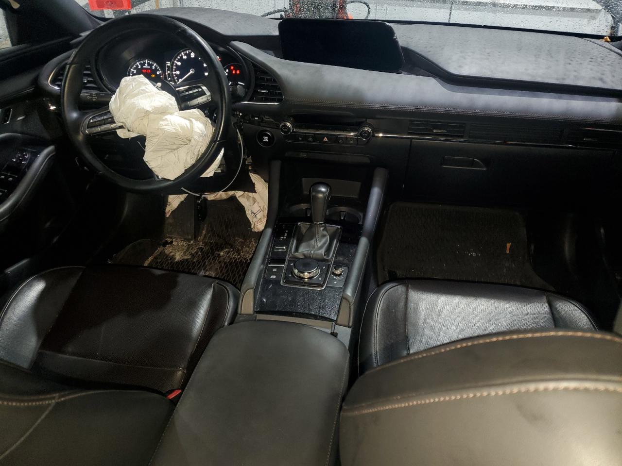 2021 Mazda 3 - Image 8