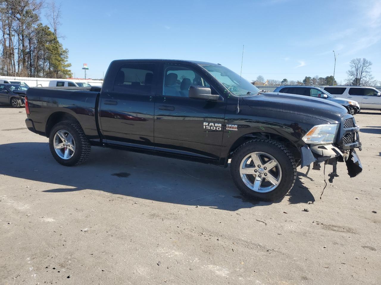 2017 RAM 1500 - Image 4