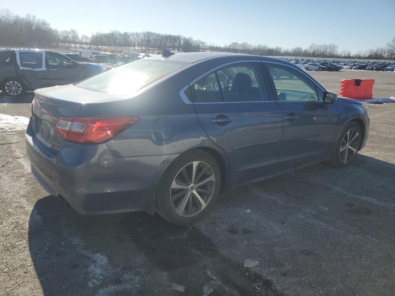 2017 Subaru Legacy - Image 3