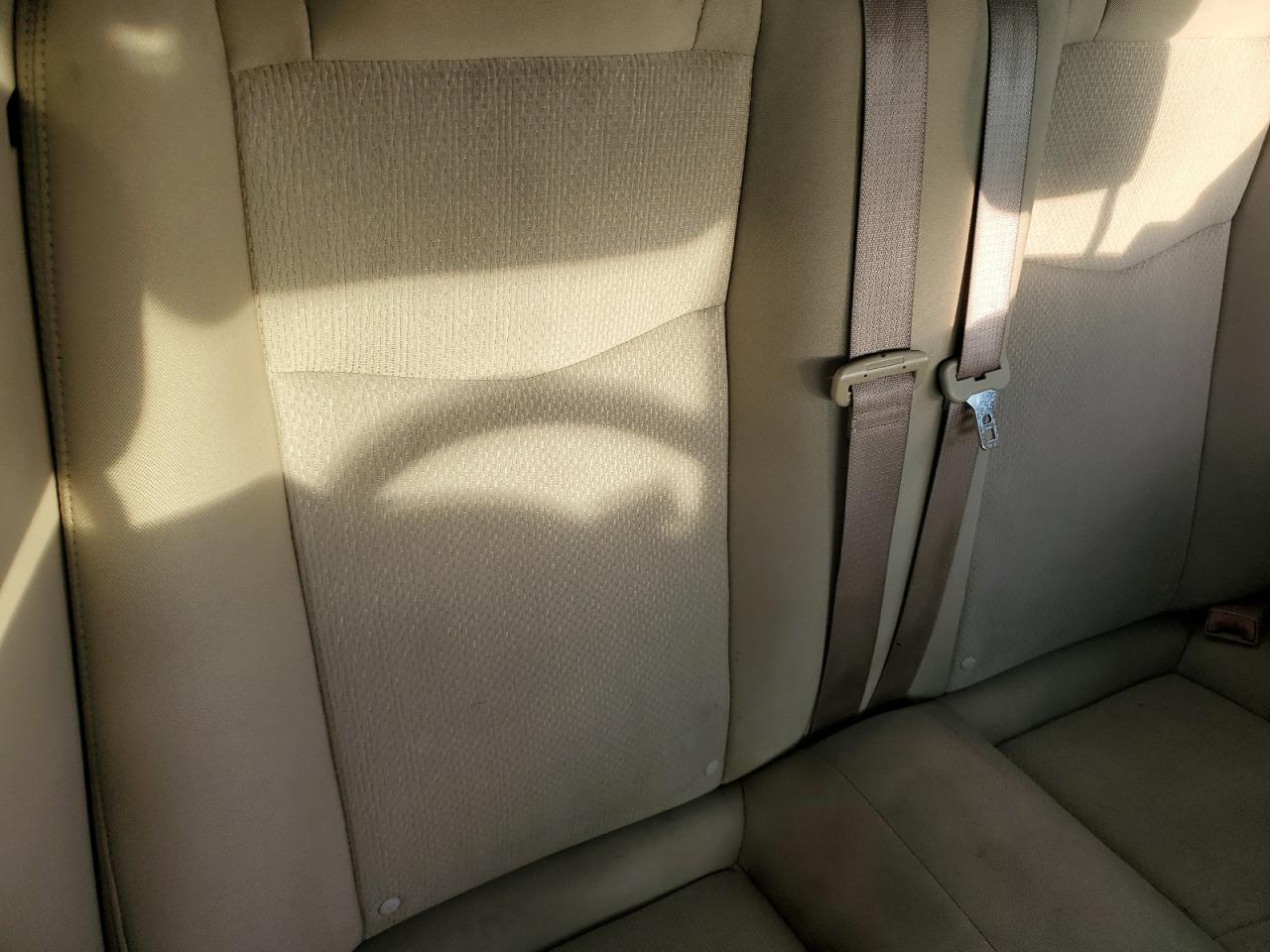 2013 Chrysler 200 - Image 10