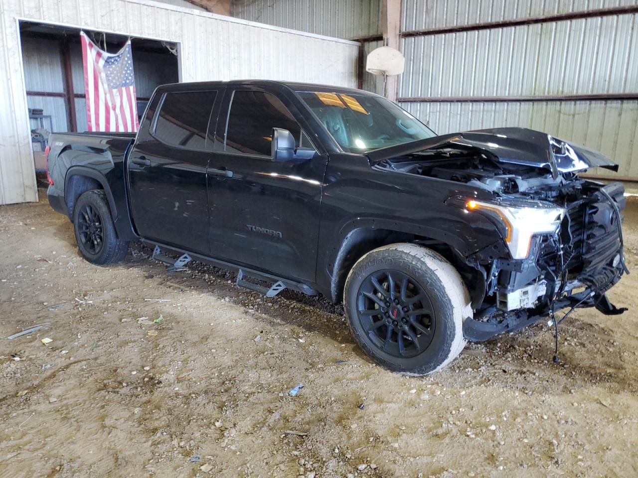 2023 Toyota Tundra - Image 4