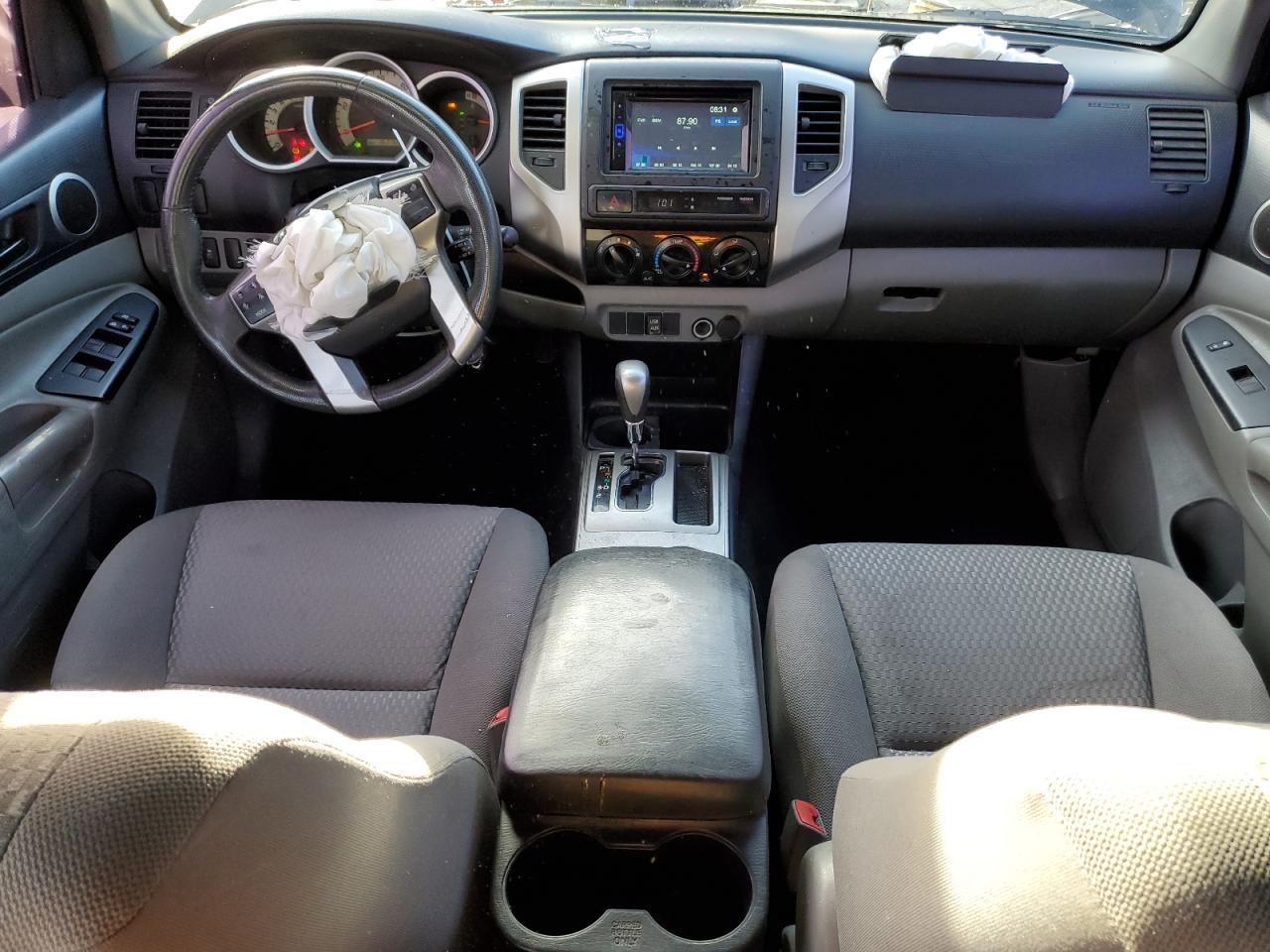 2013 Toyota Tacoma - Image 8