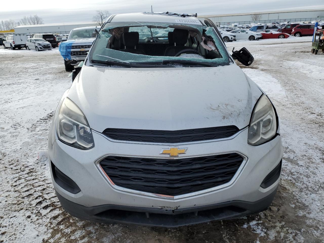 2016 Chevrolet Equinox - Image 5