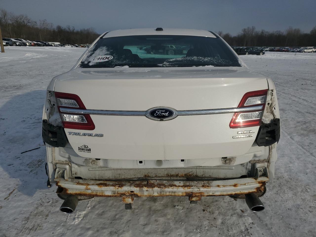 2016 Ford Taurus - Image 6