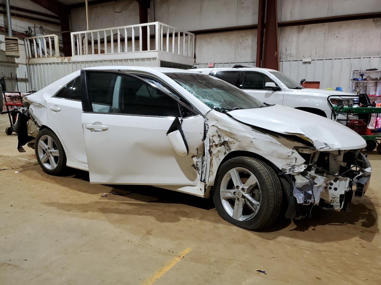 2013 Toyota Camry - Image 4