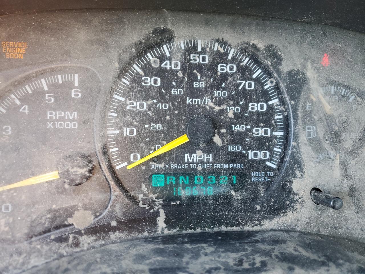 2001 Chevrolet Silverado - Image 9