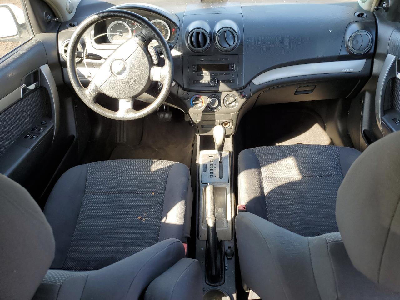 2008 Chevrolet Aveo - Image 8