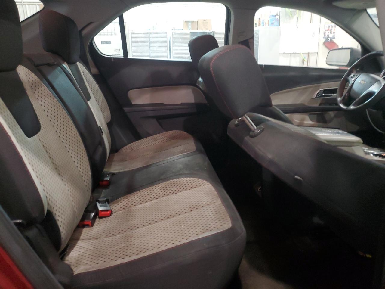 2010 Chevrolet Equinox - Image 11