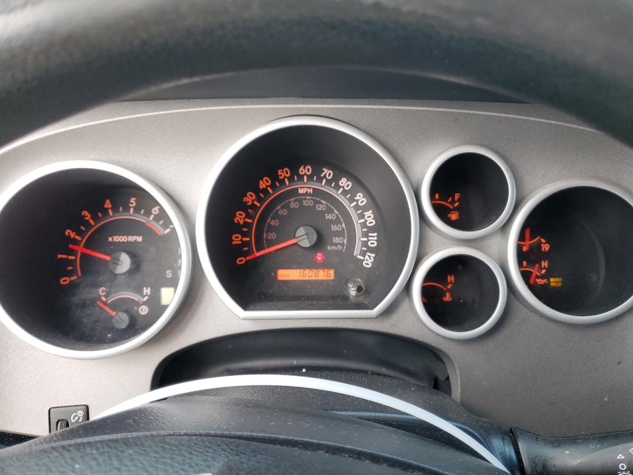2013 Toyota Tundra - Image 9
