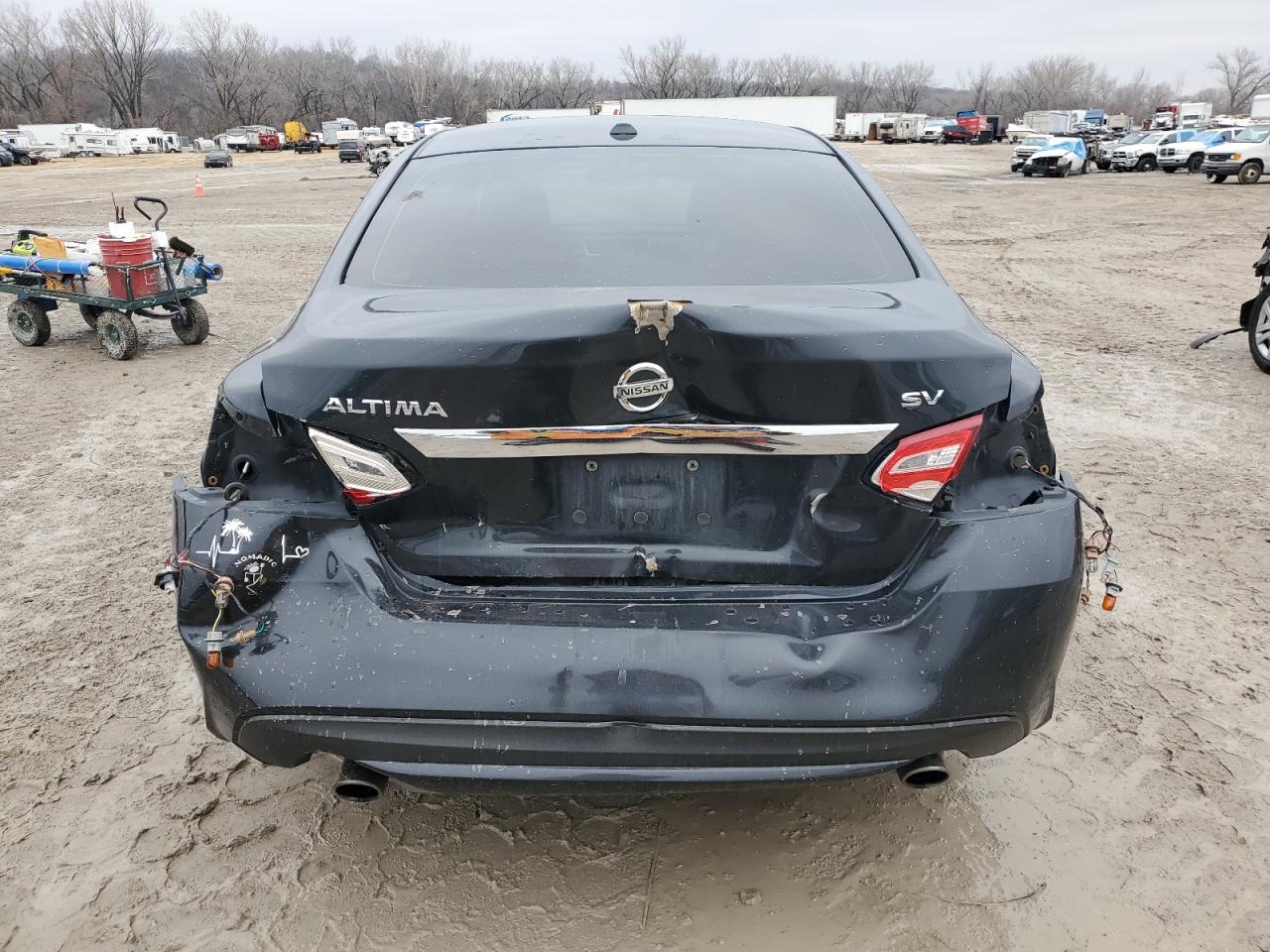 2017 Nissan Altima - Image 6