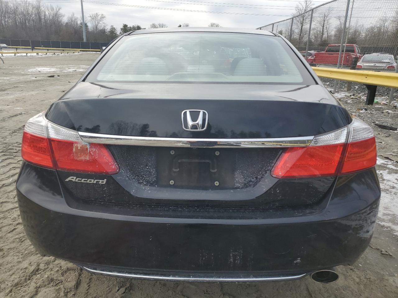 2015 Honda Accord - Image 6