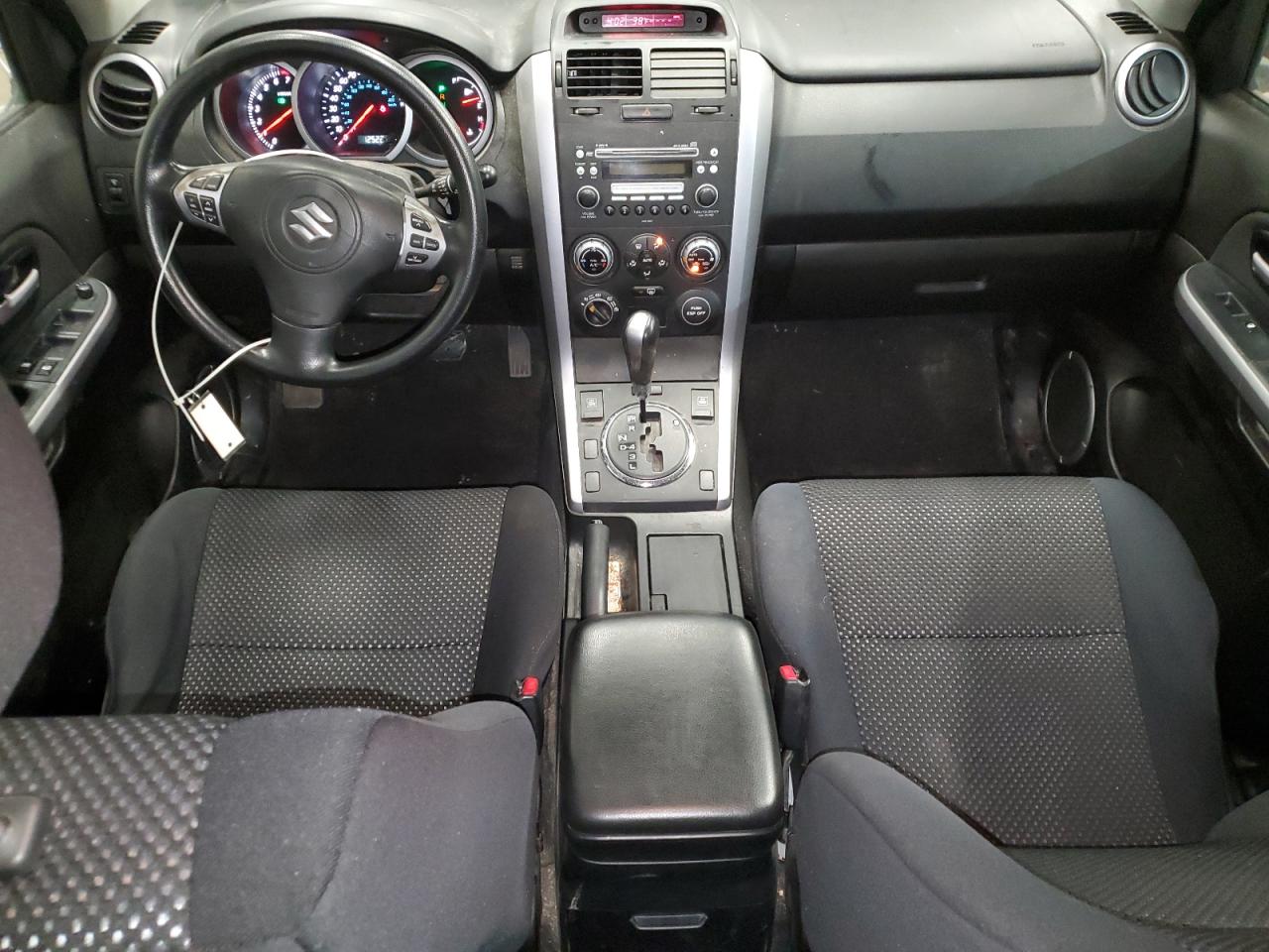 2006 Suzuki Grand Vitara - Image 8