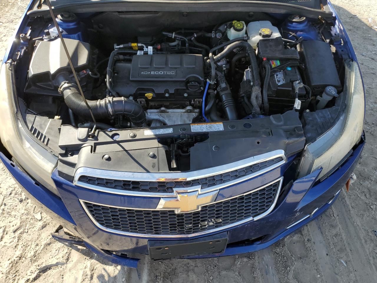 2013 Chevrolet Cruze - Image 12
