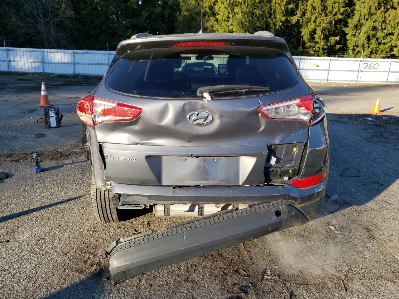 2017 Hyundai Tucson - Image 6
