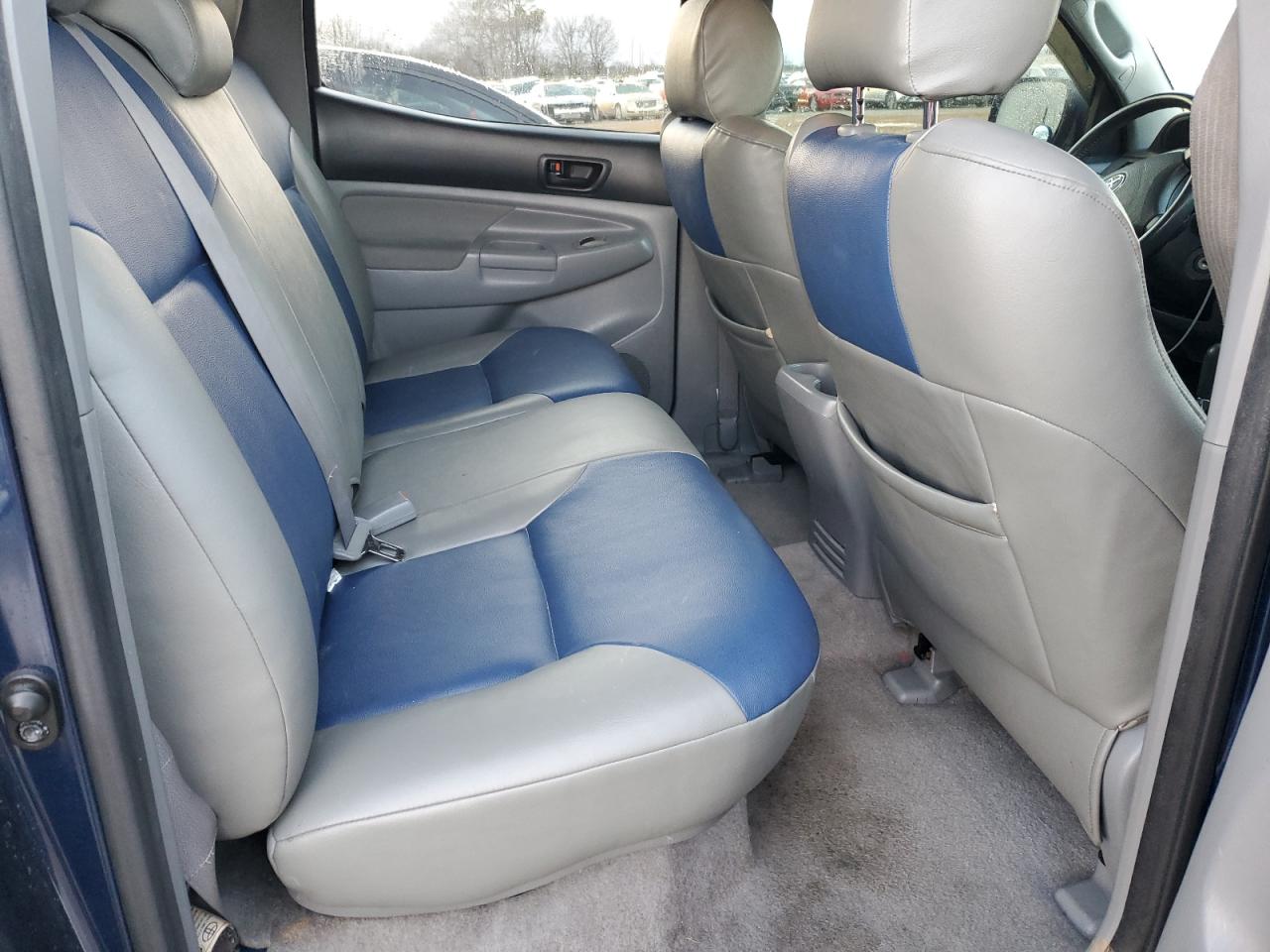 2007 Toyota Tacoma - Image 11