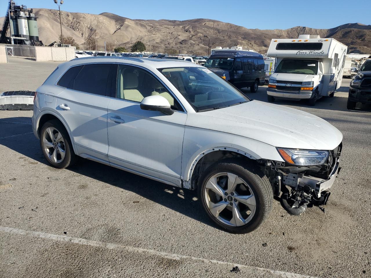 VIN WA1BAAFY1M2077134 2021 AUDI Q5 no.4