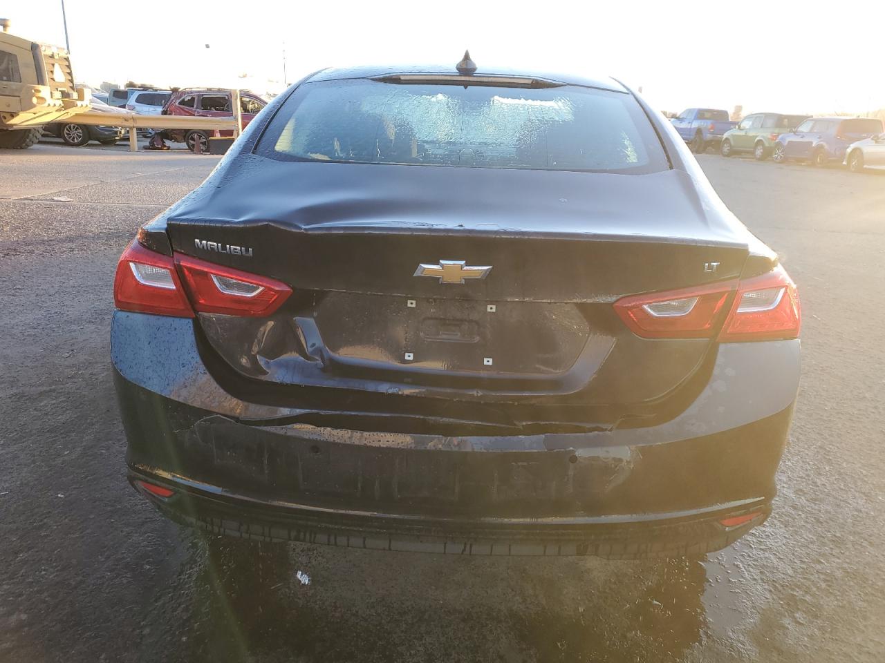 2023 Chevrolet Malibu - Image 6