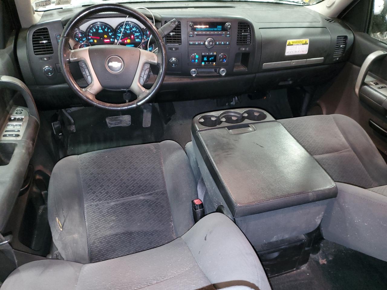 2008 Chevrolet Silverado - Image 8