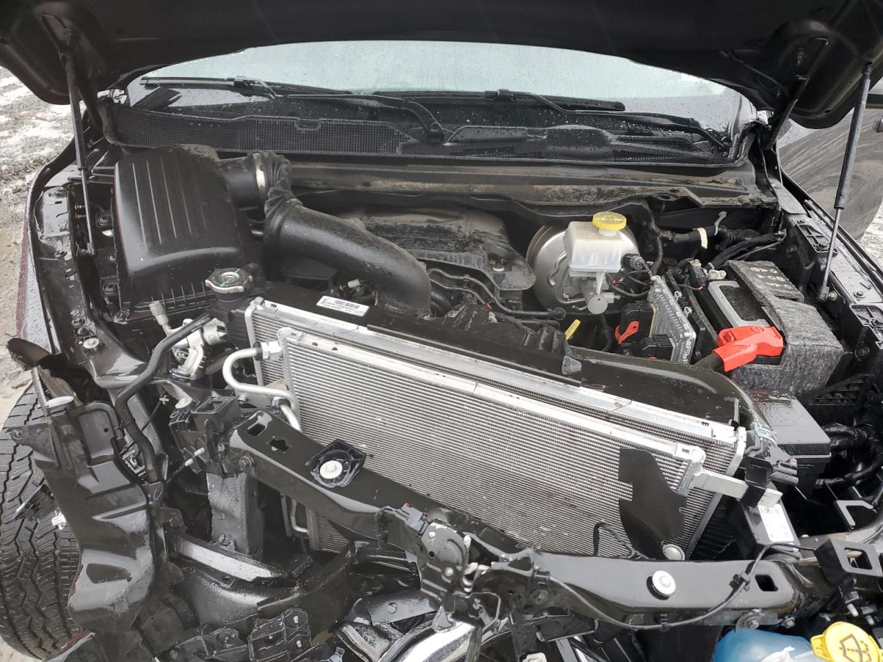 2020 RAM 1500 - Image 12